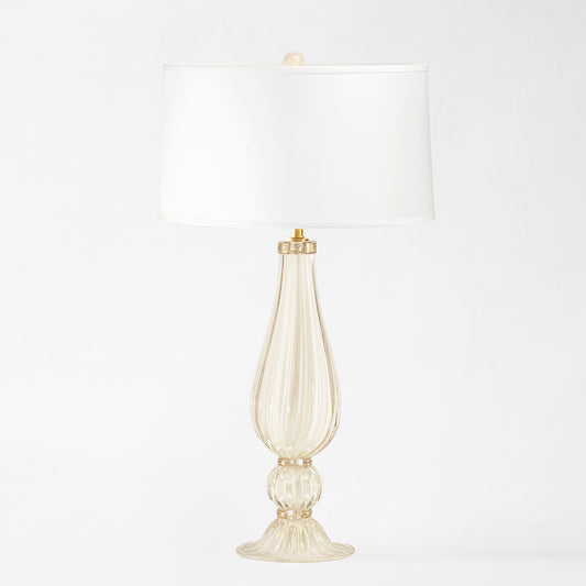White Murano glass table lamp with white lamp shade.
