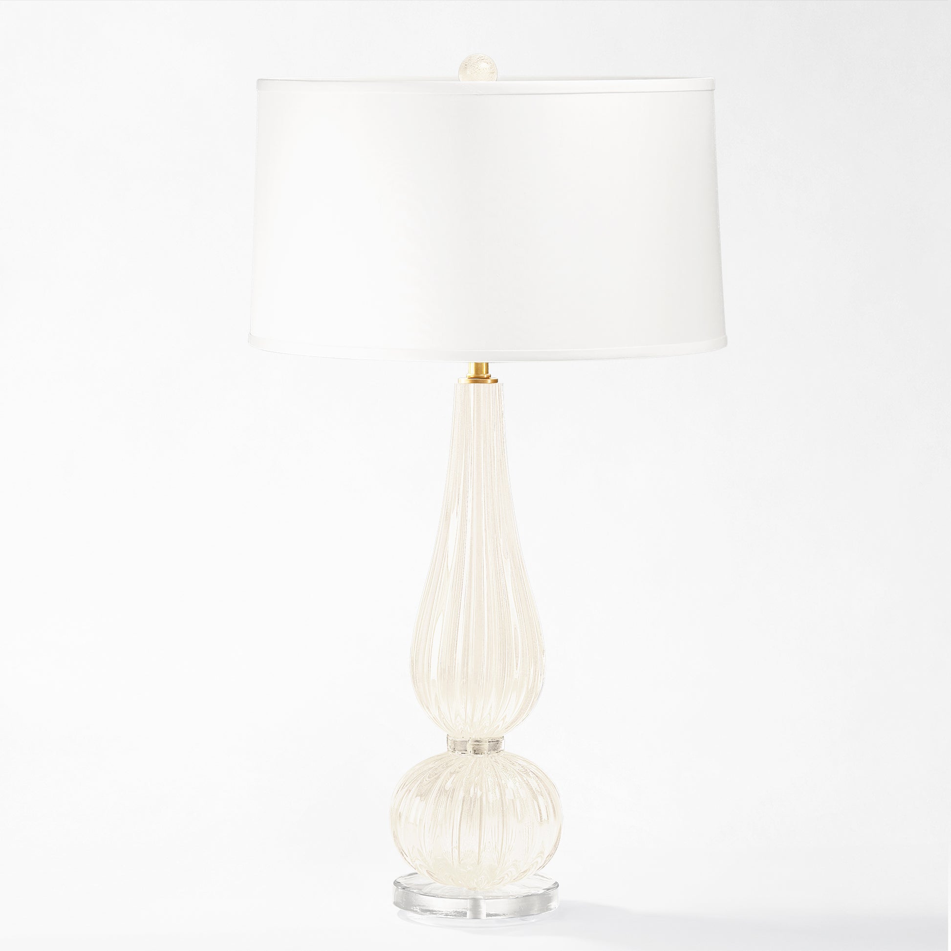 White Murano glass lamp with white lamp shade.