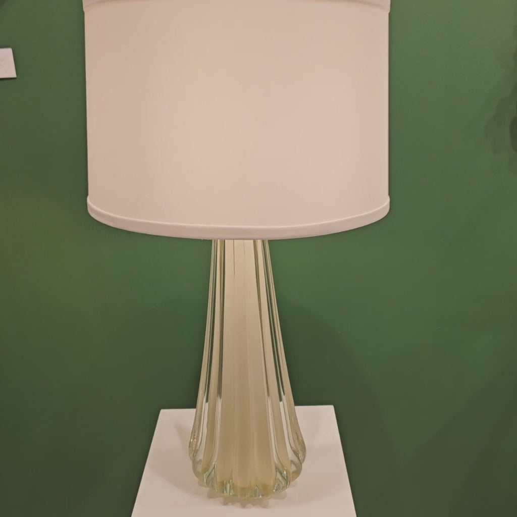 White Murano glass table lamp.